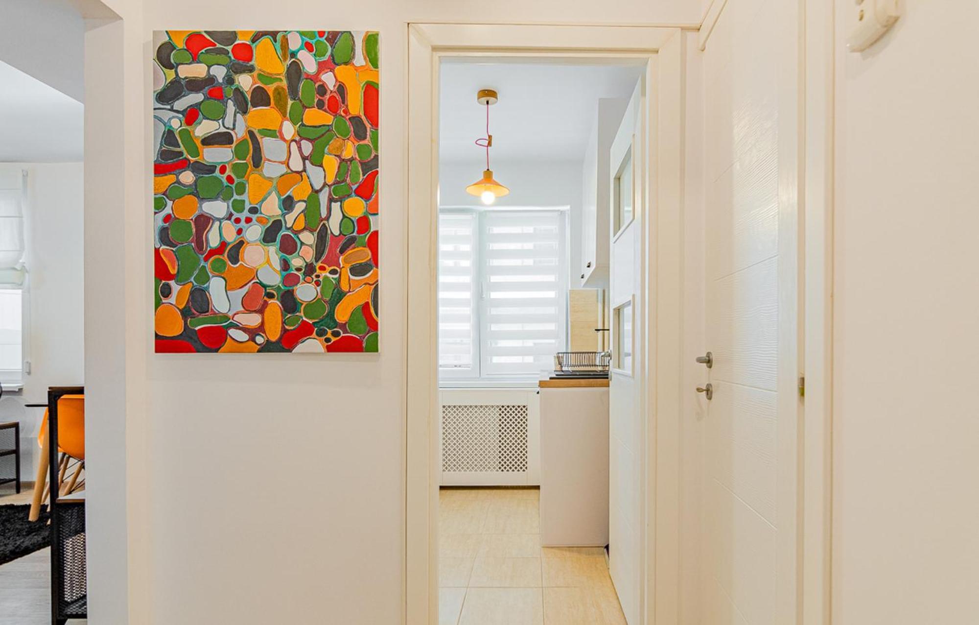 City Center-Cozy One Bedroom Apartment Bukares Bagian luar foto